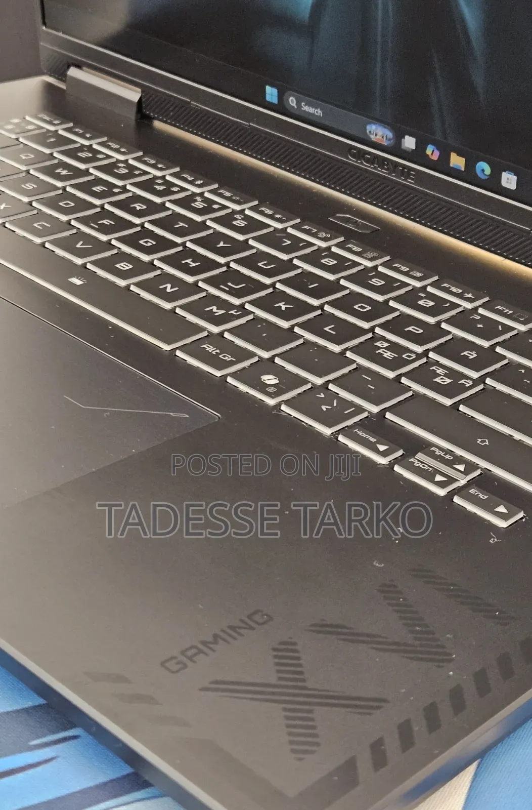 New Laptop Gigabyte GAMING A16 16GB Intel Core i7 SSD 1T