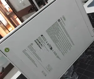 New Apple iPad (2025) 128 GB Gray