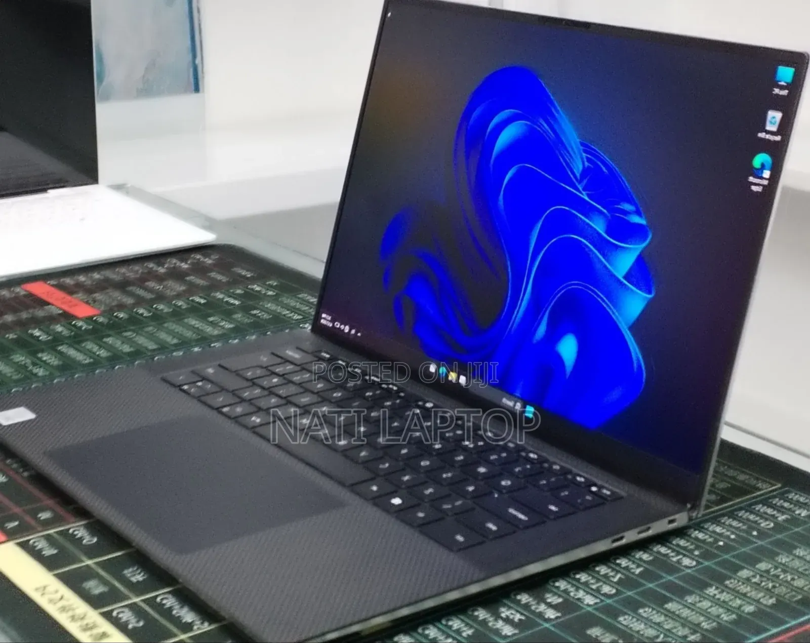 New Laptop Dell XPS 15 16GB Intel Core i7 SSD 512GB