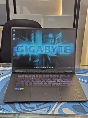 New Laptop Acer Predator Helios Neo 16 16GB Intel Core i7 SSD 1T