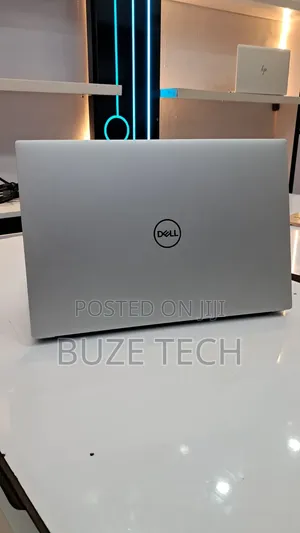 New Laptop Dell XPS 15 16GB Intel Core i7 SSD 512GB