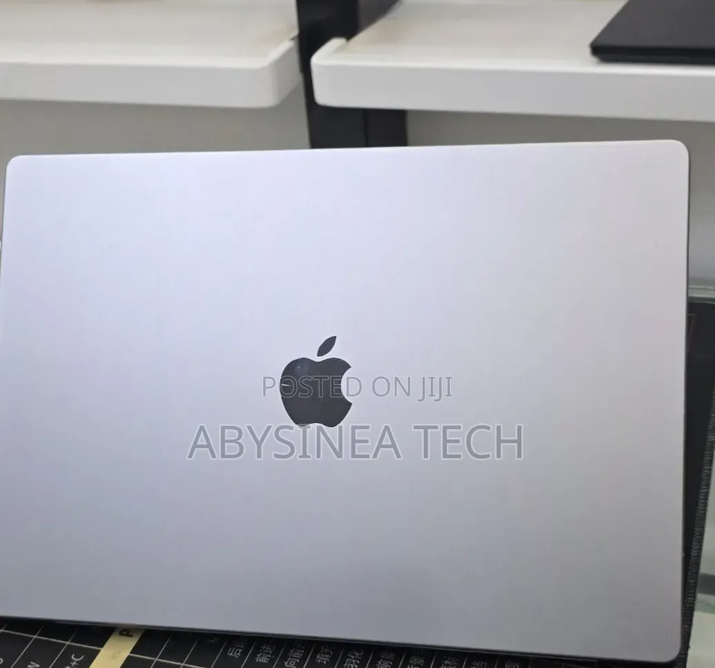 New Laptop Apple MacBook Pro 2021 M1 Max 32GB Apple M1 Max SSD 1T