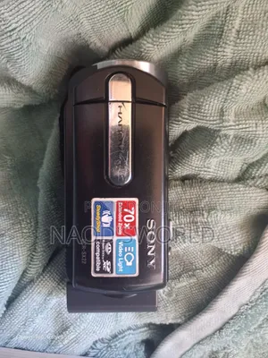 Sony Handycam DCR-SX22E (70x Zoom) - Vintage Y2K Camcorder