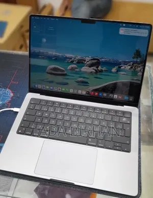 New Laptop Apple MacBook Pro 2021 M1 16GB Apple M1 Pro SSD 512GB