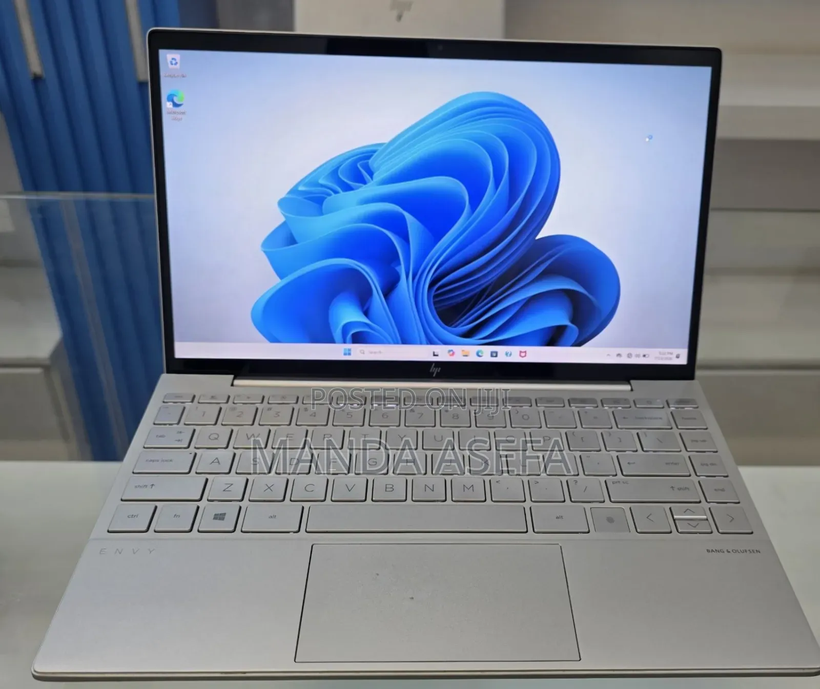 New Laptop HP Envy 13 16GB Intel Core i5 SSD 512GB