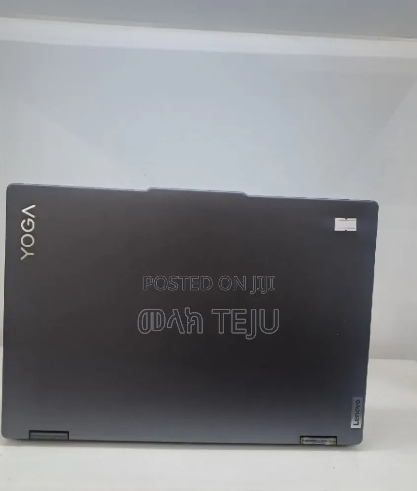 New Laptop Lenovo Yoga 7i 16GB Intel Core Ultra 7 SSD 512GB