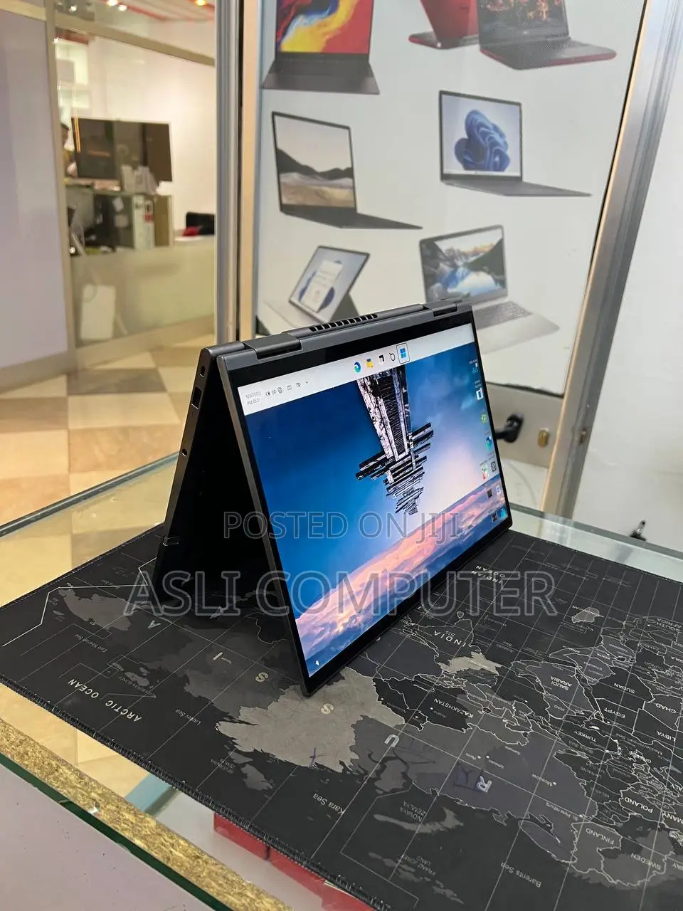 New Laptop Lenovo ThinkPad X1 Yoga 16GB Intel Core i7 SSD 512GB