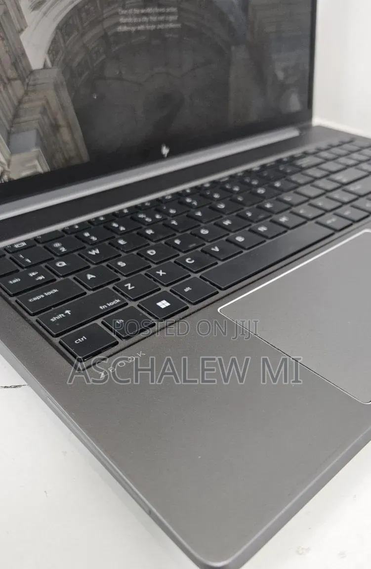 New Laptop HP ZBook 15 16GB Intel Core i7 SSD 512GB