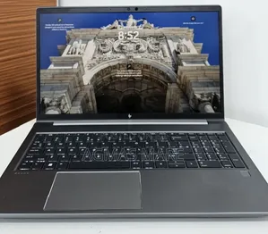New Laptop HP ZBook Power G9 i7 16GB Intel Core i7 SSD 1T