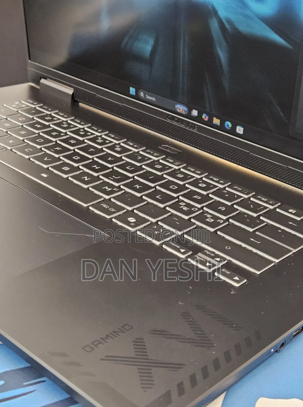 New Laptop Gigabyte GAMING A16 16GB Intel Core i7 SSD 1T