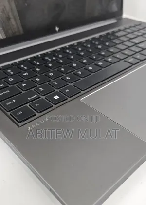 New Laptop HP ZBook Power G9 i7 16GB Intel Core i7 SSD 1T