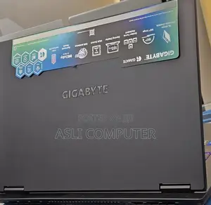 New Laptop Gigabyte GAMING A16 16GB Intel Core i7 SSD 1T