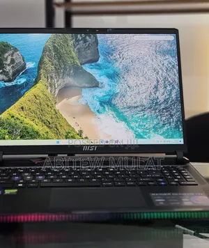 New Laptop MSI GE75 Raider 11UH 32GB Intel Core i9 SSD 1T
