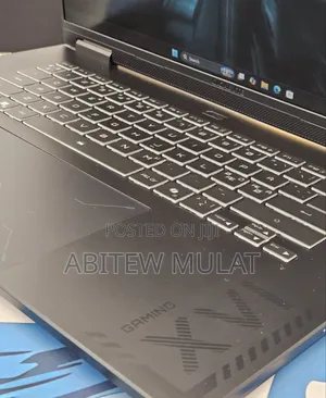 New Laptop Gigabyte GAMING A16 16GB Intel Core i7 SSD 1T