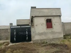 7bdrm House in Dukem Bishoftu Ct, East Shewa for sale