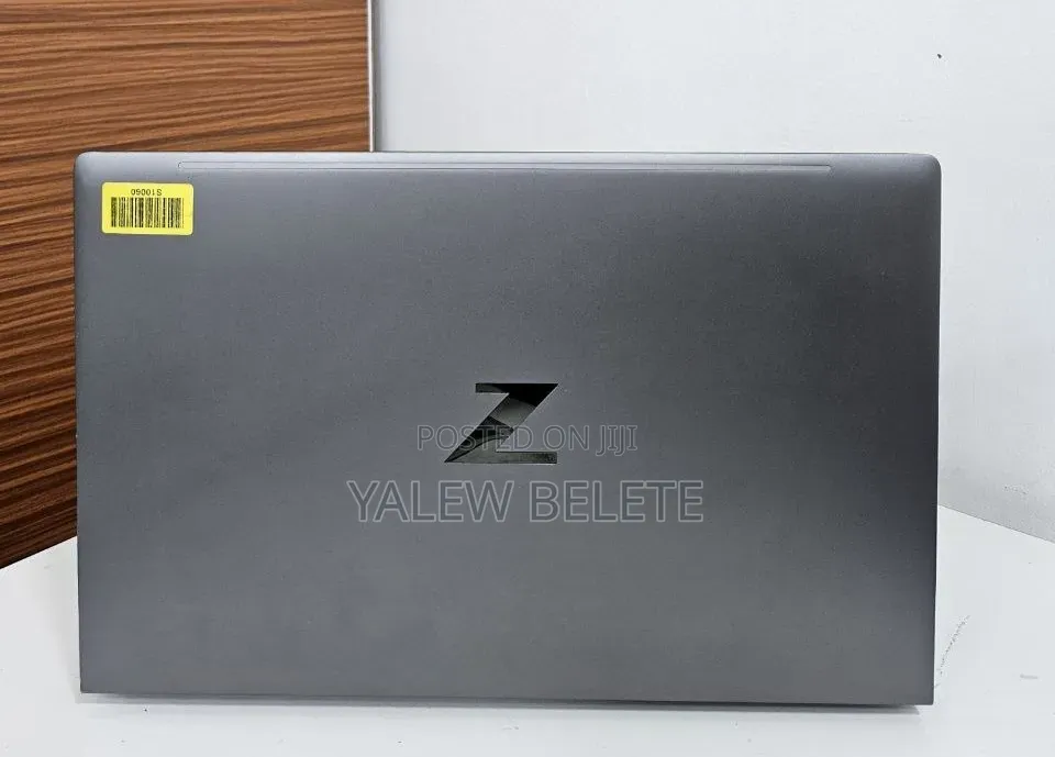 New Laptop HP ZBook Power G9 i7 16GB Intel Core i7 SSD 1T