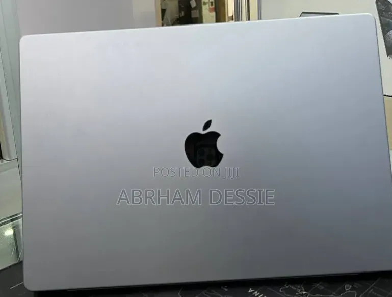 New Laptop Apple MacBook Pro 2021 M1 32GB Apple M1 SSD 512GB