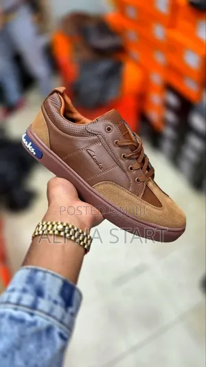 Clarks Tyu Brwin Color High Master Quality Flat Shoes for Man's