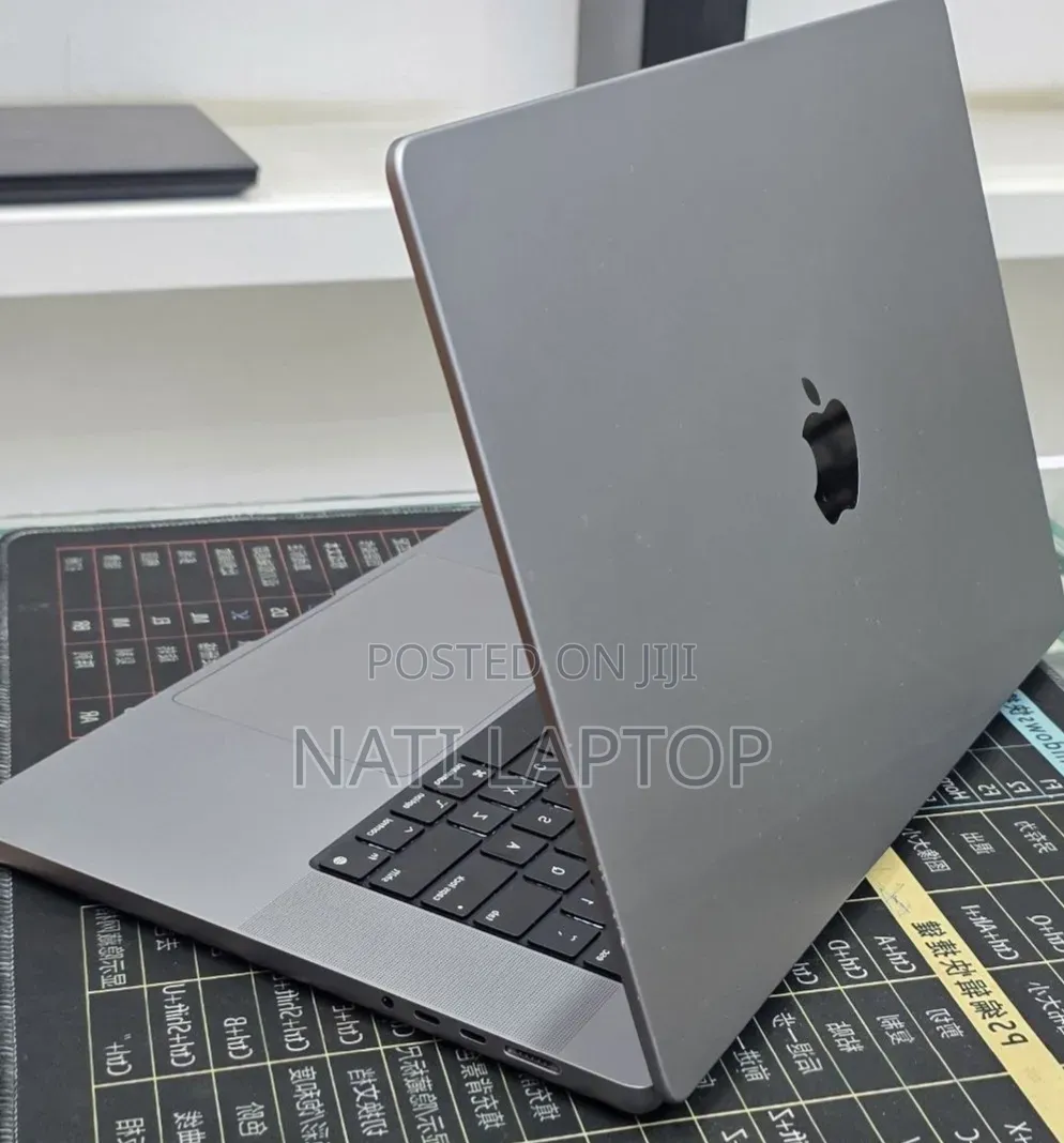 New Laptop Apple MacBook Pro 2021 M1 Max 32GB Apple M1 Max SSD 1T