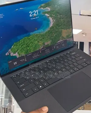 New Laptop Dell Precision 5560 16GB Intel Core i7 SSD 512GB