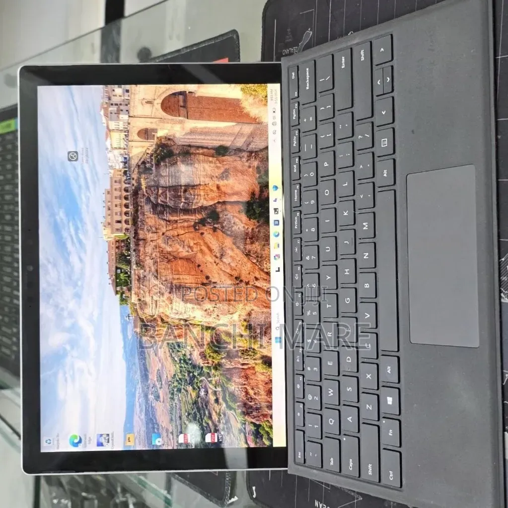 New Laptop Microsoft Surface Pro 7 16GB Intel Core i7 SSD 512GB
