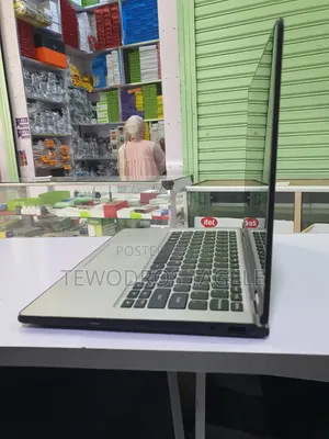 Laptop Lenovo ThinkPad A20m 4GB Intel Pentium HDD 500GB