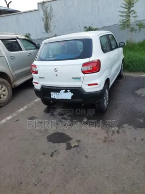 Suzuki S-Presso 2023 White