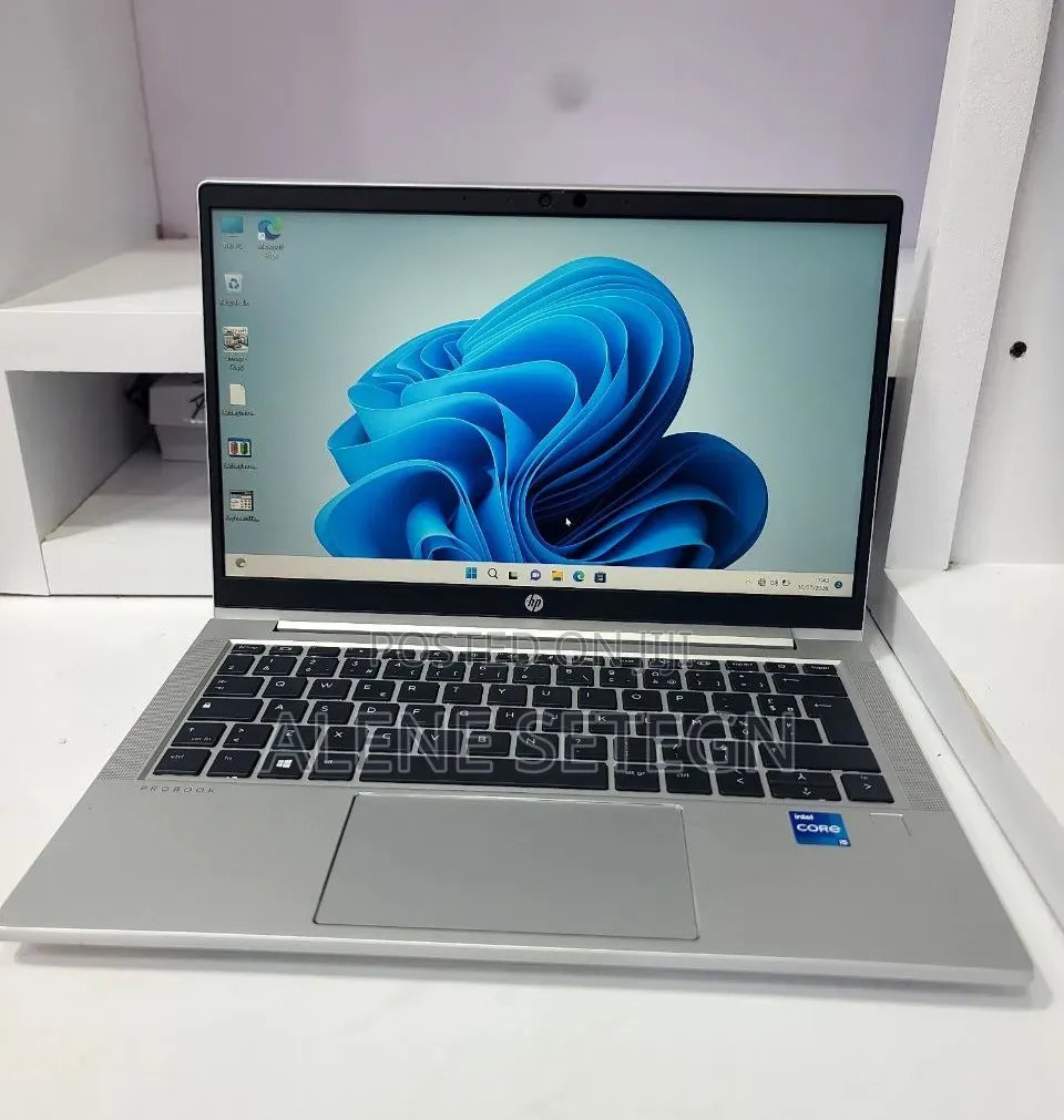 New Laptop HP ProBook 640 G8 16GB Intel Core i5 SSD 512GB