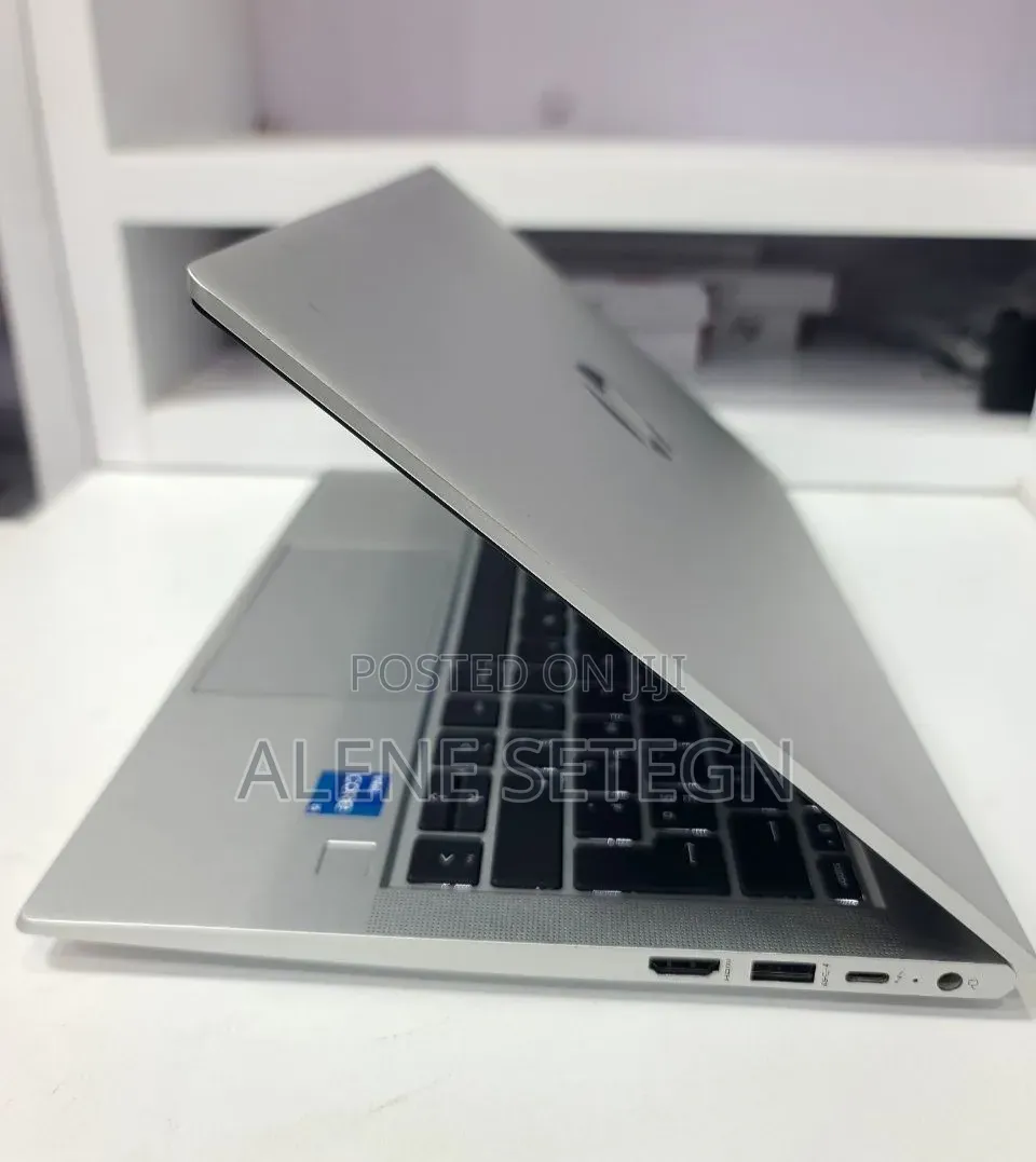 New Laptop HP ProBook 640 G8 16GB Intel Core i5 SSD 512GB