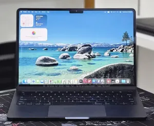 New Laptop Apple MacBook Air 2022 M2 8GB Apple M2 SSD 256GB