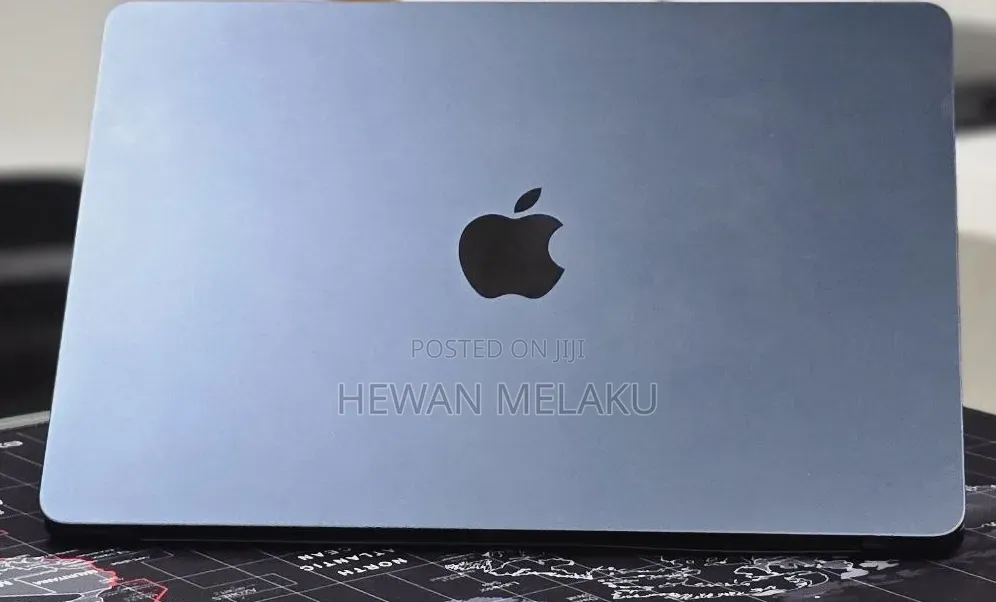 New Laptop Apple MacBook Air 2022 M2 8GB Apple M2 SSD 256GB