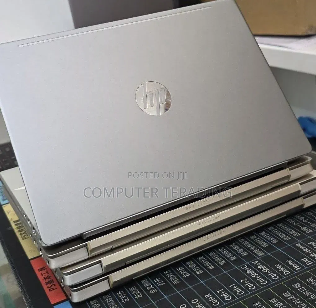 New Laptop HP Pavilion 15 8GB Intel Core i5 HDD+SSD 256GB