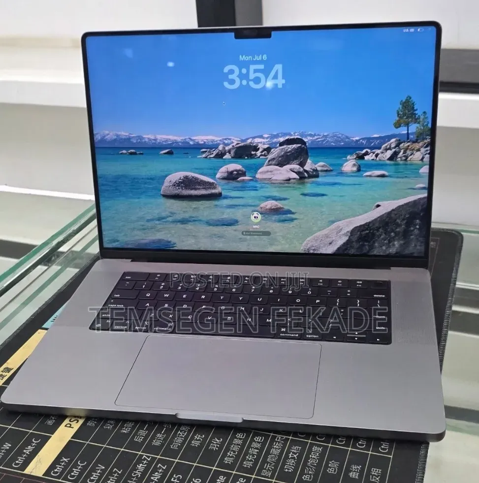 New Laptop Apple MacBook Pro 2021 M1 Max 32GB Apple M1 Max SSD 1T