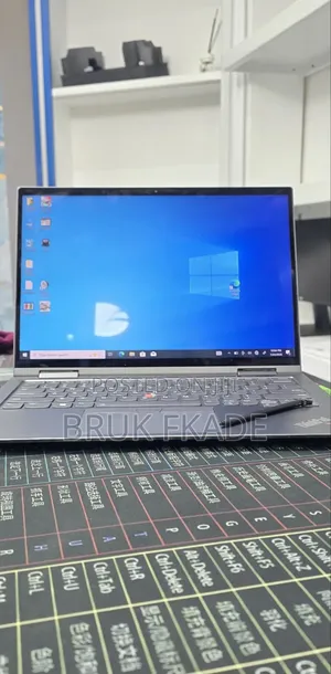 New Laptop Lenovo ThinkPad X1 Yoga 16GB Intel Core i5 SSD 512GB