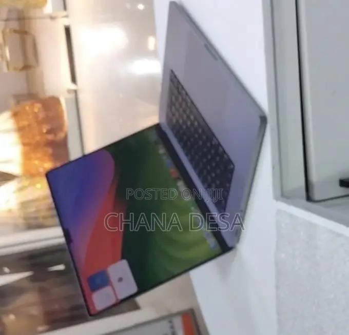 New Laptop Apple MacBook Pro 2021 M1 Max 64GB Apple M1 Max SSD 1T