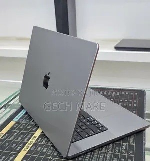 New Laptop Apple MacBook Pro 2021 M1 Max 32GB Apple M1 Max SSD 1T