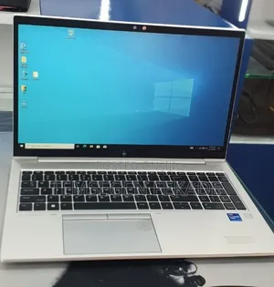 New Laptop HP EliteBook 840 G8 16GB Intel Core i7 SSD 512GB