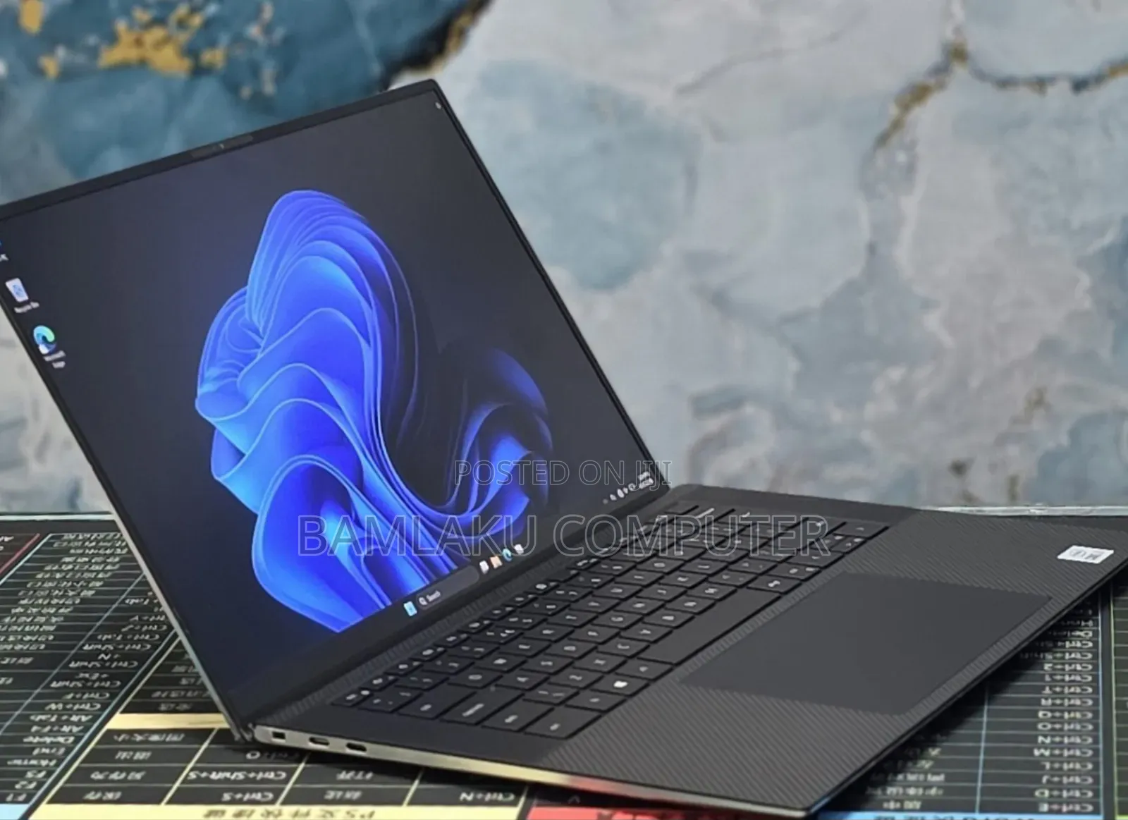 New Laptop Dell XPS 15 16GB Intel Core i7 SSD 512GB