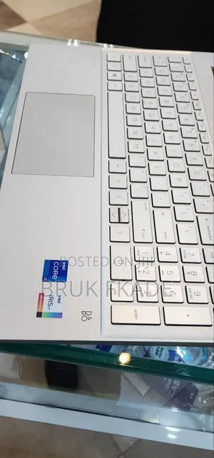 New Laptop HP Pavilion 15 16GB Intel Core i7 SSD 512GB