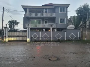 Furnished 6bdrm House in Yeka for sale