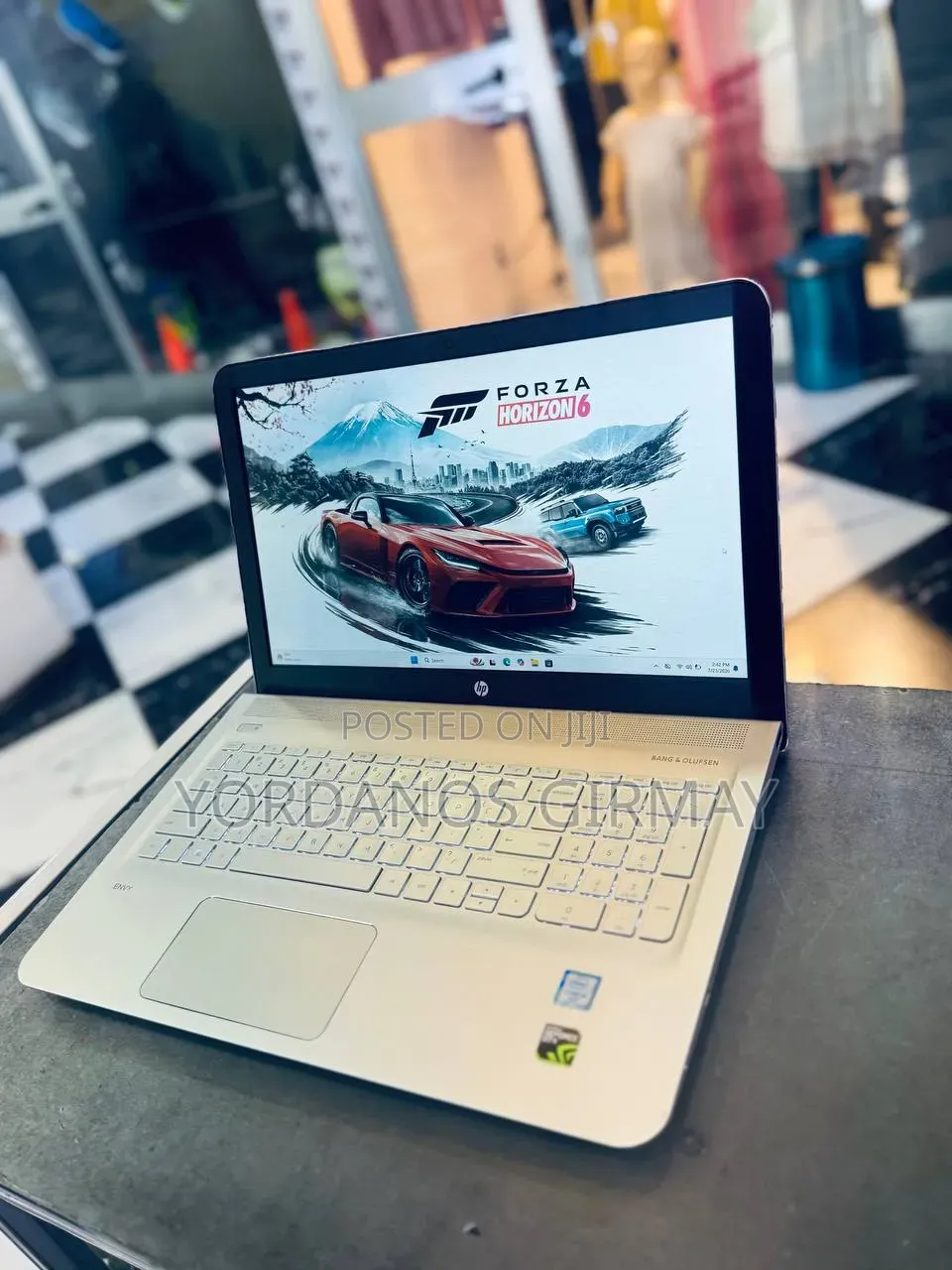 Laptop HP Envy 15 16GB Intel Core i5 HDD 1T