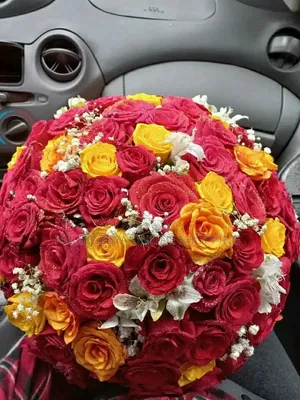Premium Fresh Rose Bouquet , Gift Box and Flower Basket Sets