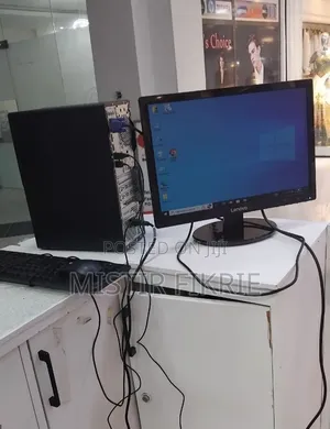 New Desktop Computer Lenovo ideacentre 310S 4GB Intel Core i3 SSD 500GB