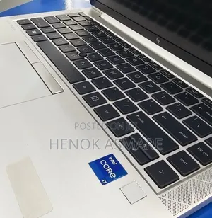 New Laptop HP EliteBook 840 G8 16GB Intel Core i7 SSD 512GB