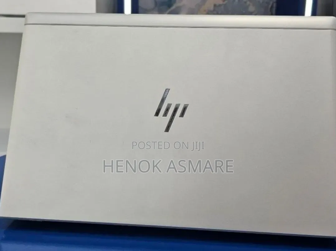 New Laptop HP EliteBook 840 G8 16GB Intel Core i7 SSD 512GB