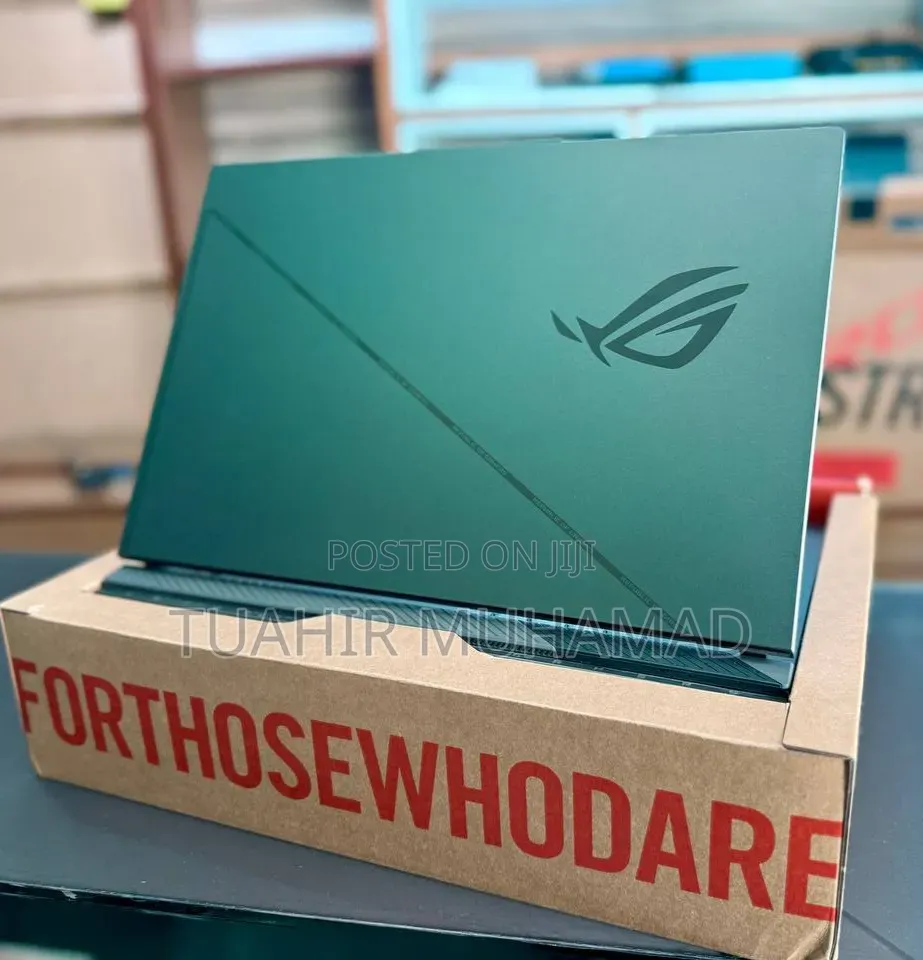New Laptop Asus ROG Strix G15 16GB Intel Core i7 SSD 1T