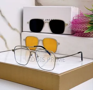 Marc Jacobs Style 3-in-1 Magnetic Sun Glasses Set – Brand New!