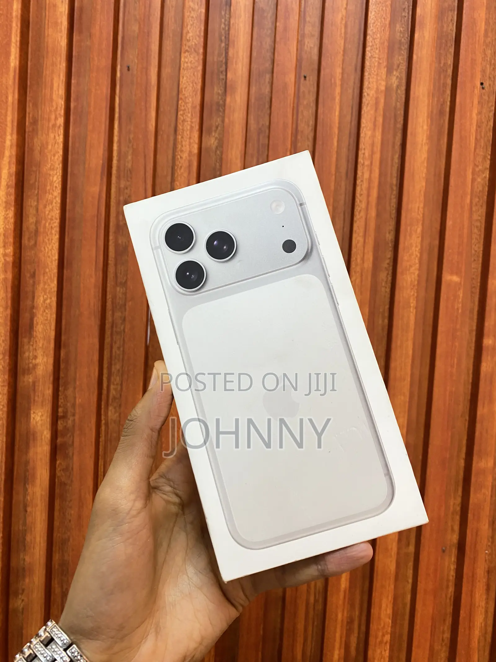 New Apple iPhone 17 Pro Max 256 GB Silver