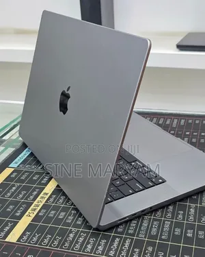 New Laptop Apple MacBook Pro 2021 M1 Max 32GB Apple M1 Max SSD 1T