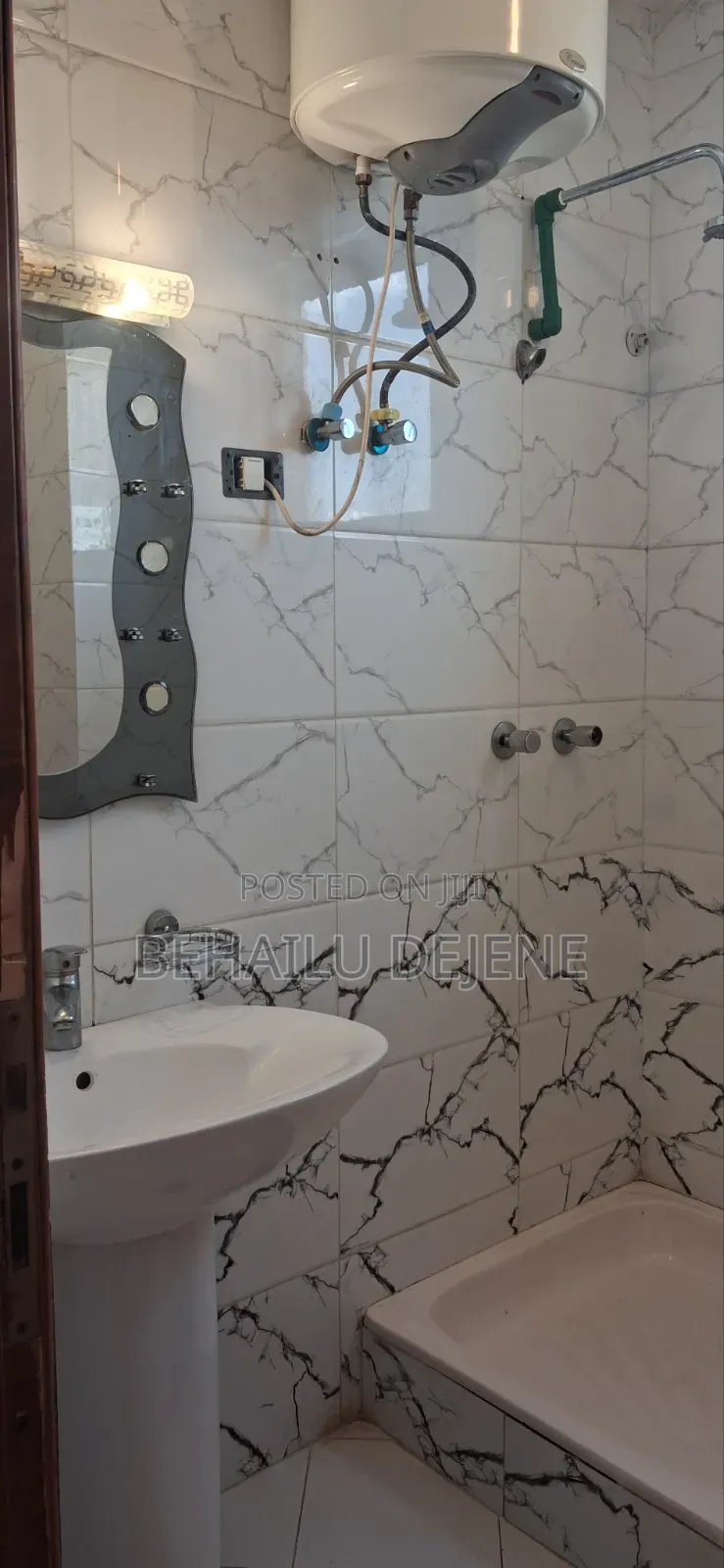 Furnished Studio Apartment in Lucysabrin, Bole for rent